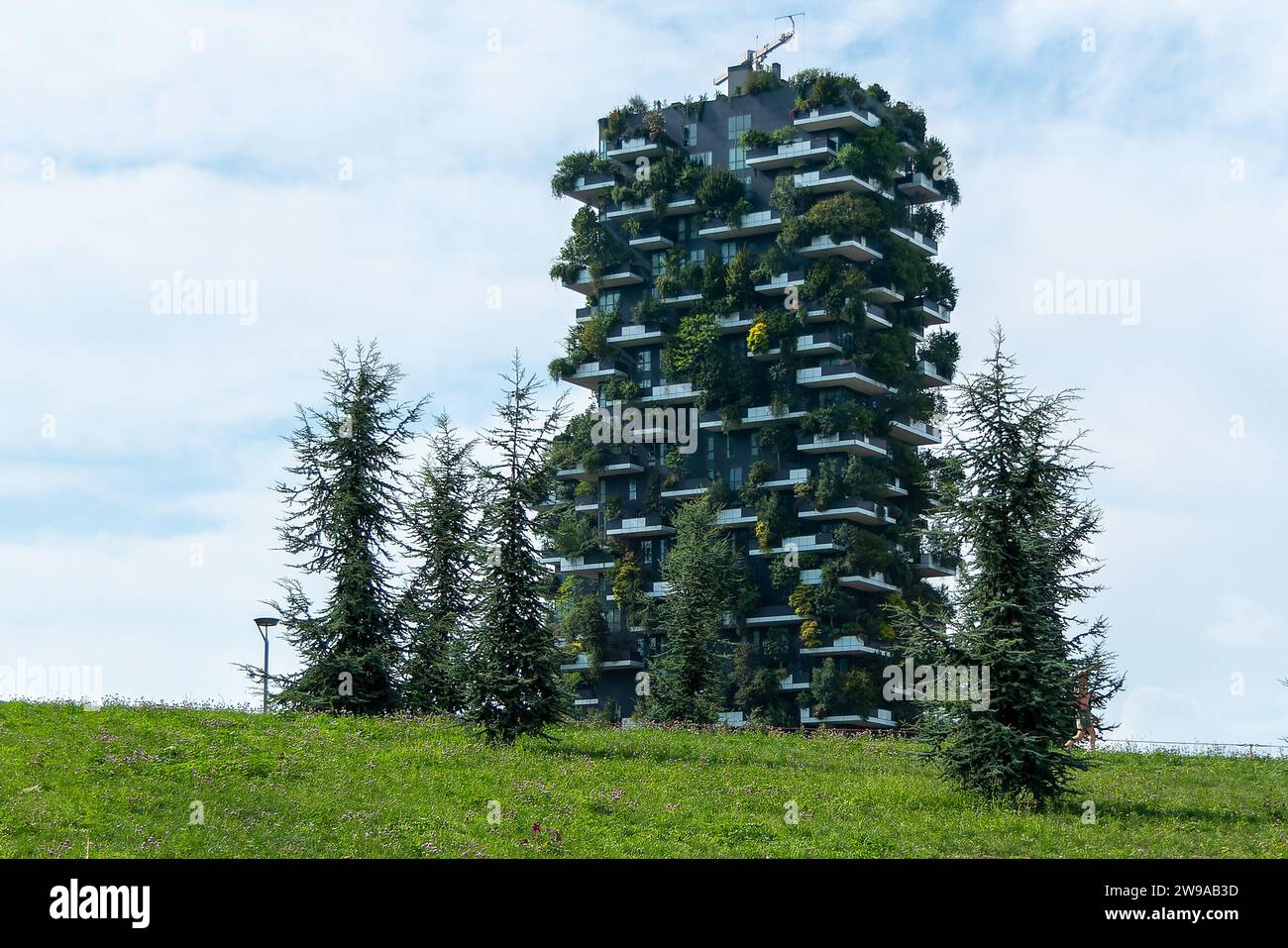 Milan, Italie, 31 juillet 2023. Bâtiment écologique de l'architecte Stafano Boeri Banque D'Images