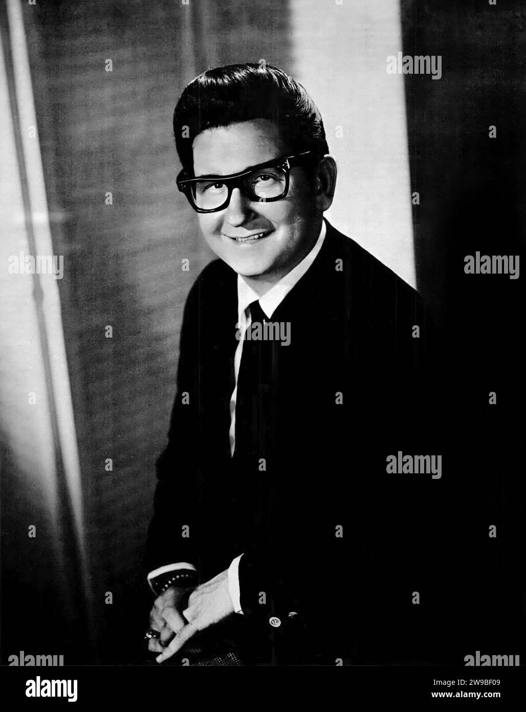 Roy Orbison. Portrait du chanteur et compositeur américain Roy Kelton Orbison (1936-1988) Banque D'Images