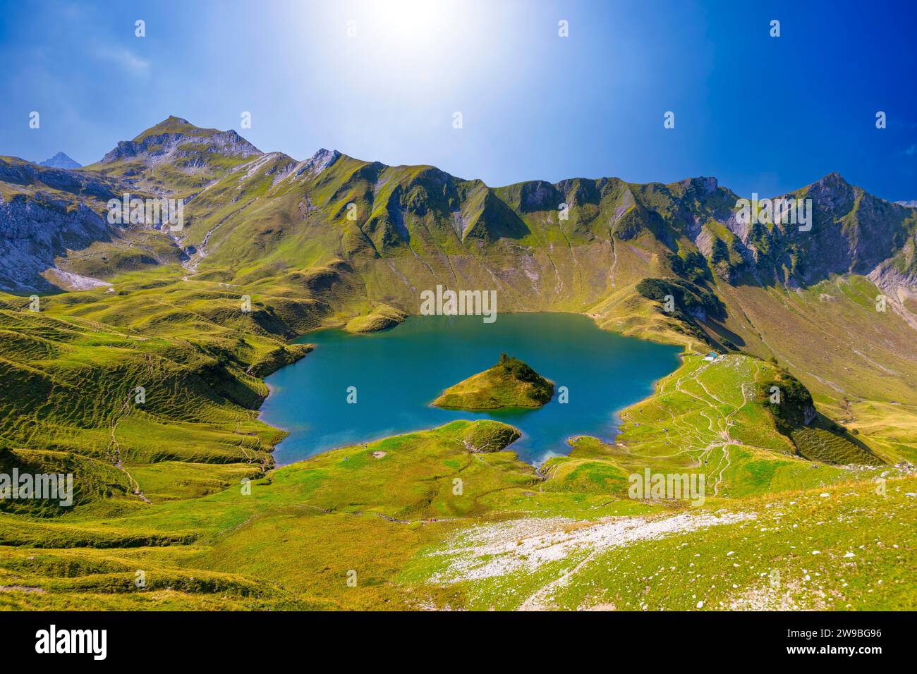 Schrecksee avec les Alpes de Allgäu, Bad Hindelang, Allgäu, Bavière, Allemagne, Europe Banque D'Images