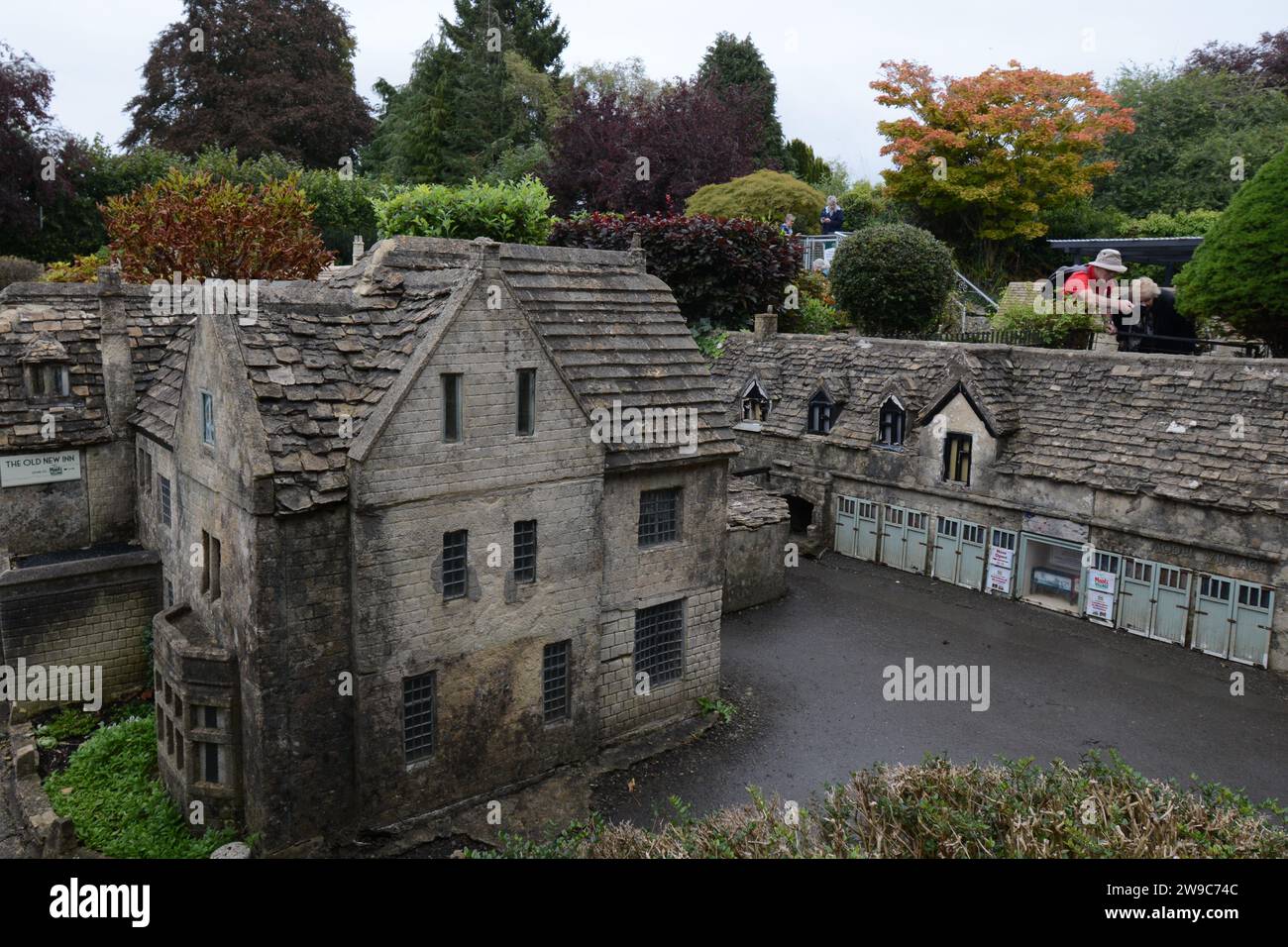 Model Village Cotswolds Angleterre Bourton sur l'eau Royaume-Uni Angleterre maison maisons pub villages cottage maison vie vie campagne vieux comté Banque D'Images