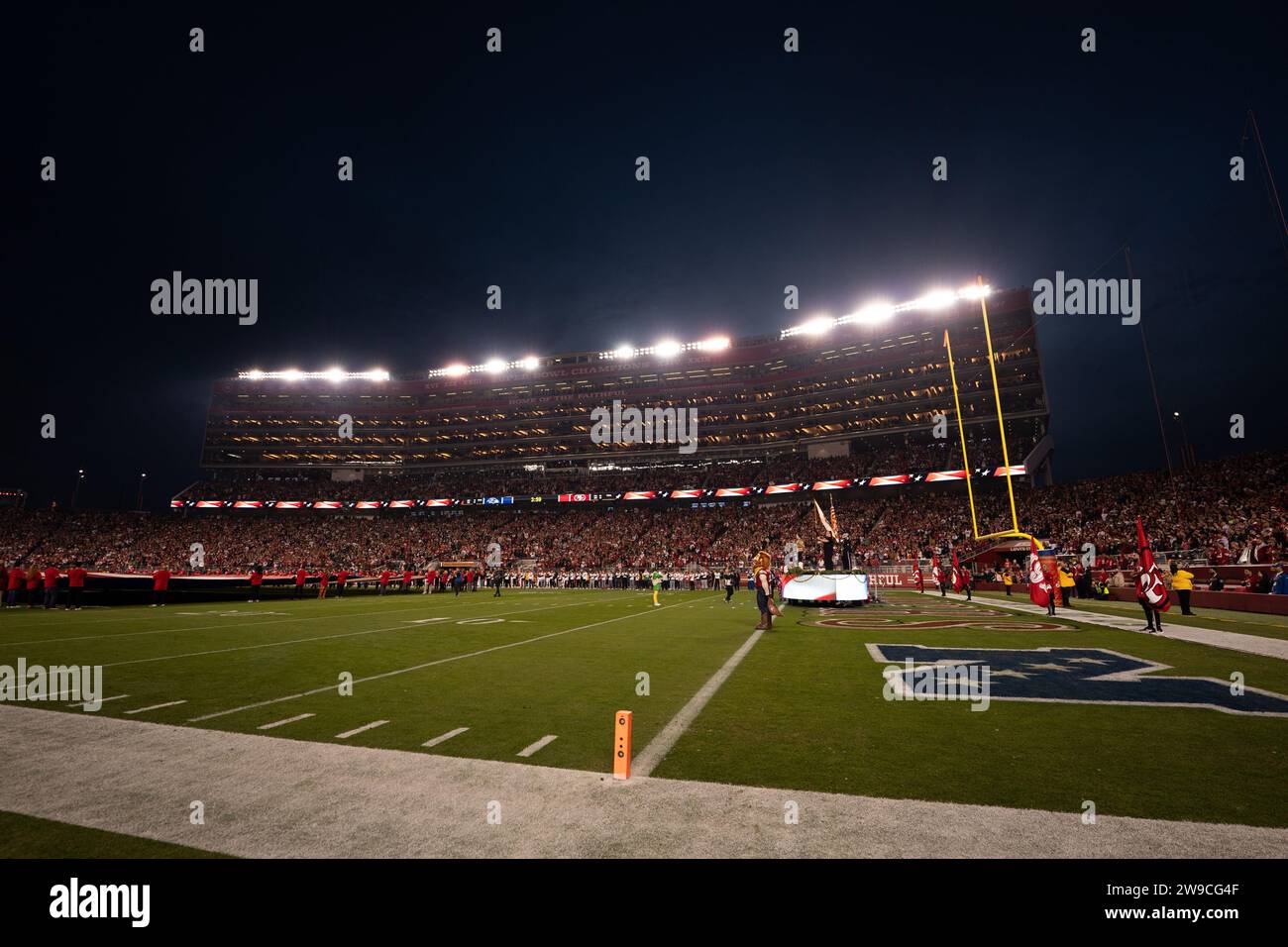 25 décembre 2023 ; Santa Clara, CALIFORNIE, États-Unis ; vue générale de la tour ouest avant le début du premier quart-temps entre les 49ers de San Francisco et les Ravens de Baltimore au Levi’s Stadium. (Stan Szeto/image du sport) Banque D'Images