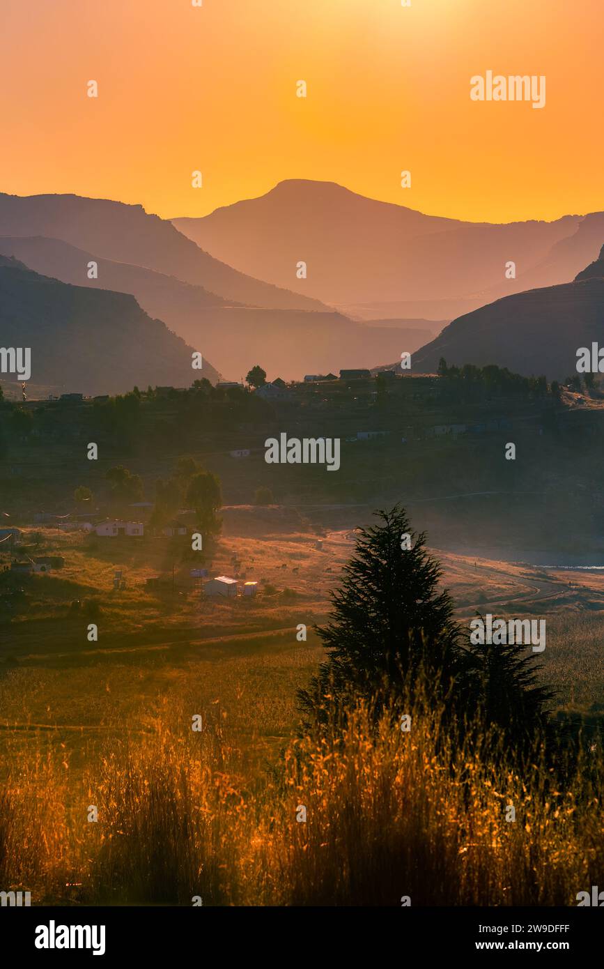 Montagnes du Lesotho au coucher du soleil Banque D'Images