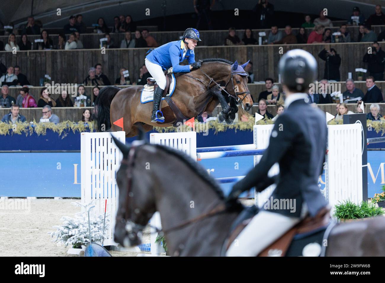 Christian Ahlmann d'Allemagne avec d'Aganix 2000 Z lors de la compétition de saut d'obstacles Léon Melchior CSI5*-W au Jumping Mechelen le 27 décembre 2023, Nekkerhal, Belgique (photo de Maxime David - MXIMD Pictures) Banque D'Images