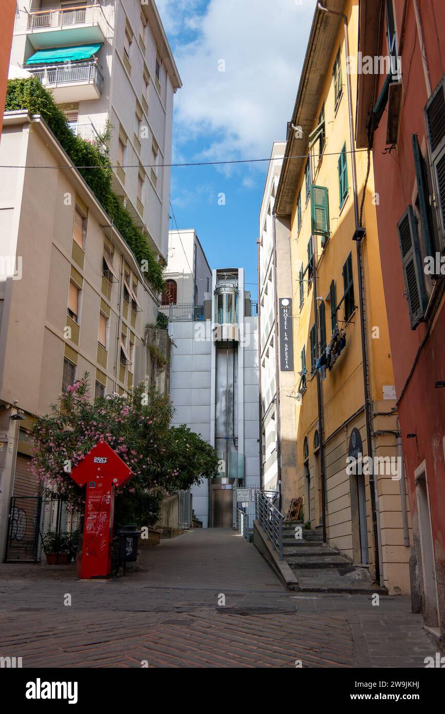 La Spezia, Italie, 28 juillet 2023. Un des ascenseurs pour aller jusqu'au château de San Giorgio Banque D'Images