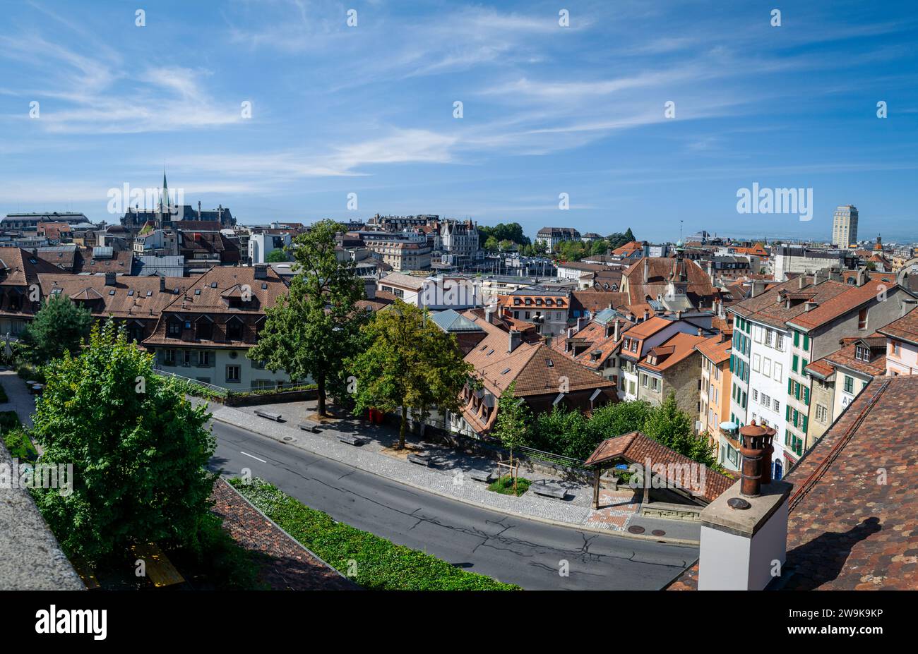 Vue ouest sur Lausanne depuis la cathédrale de Lausanne Plaza Banque D'Images
