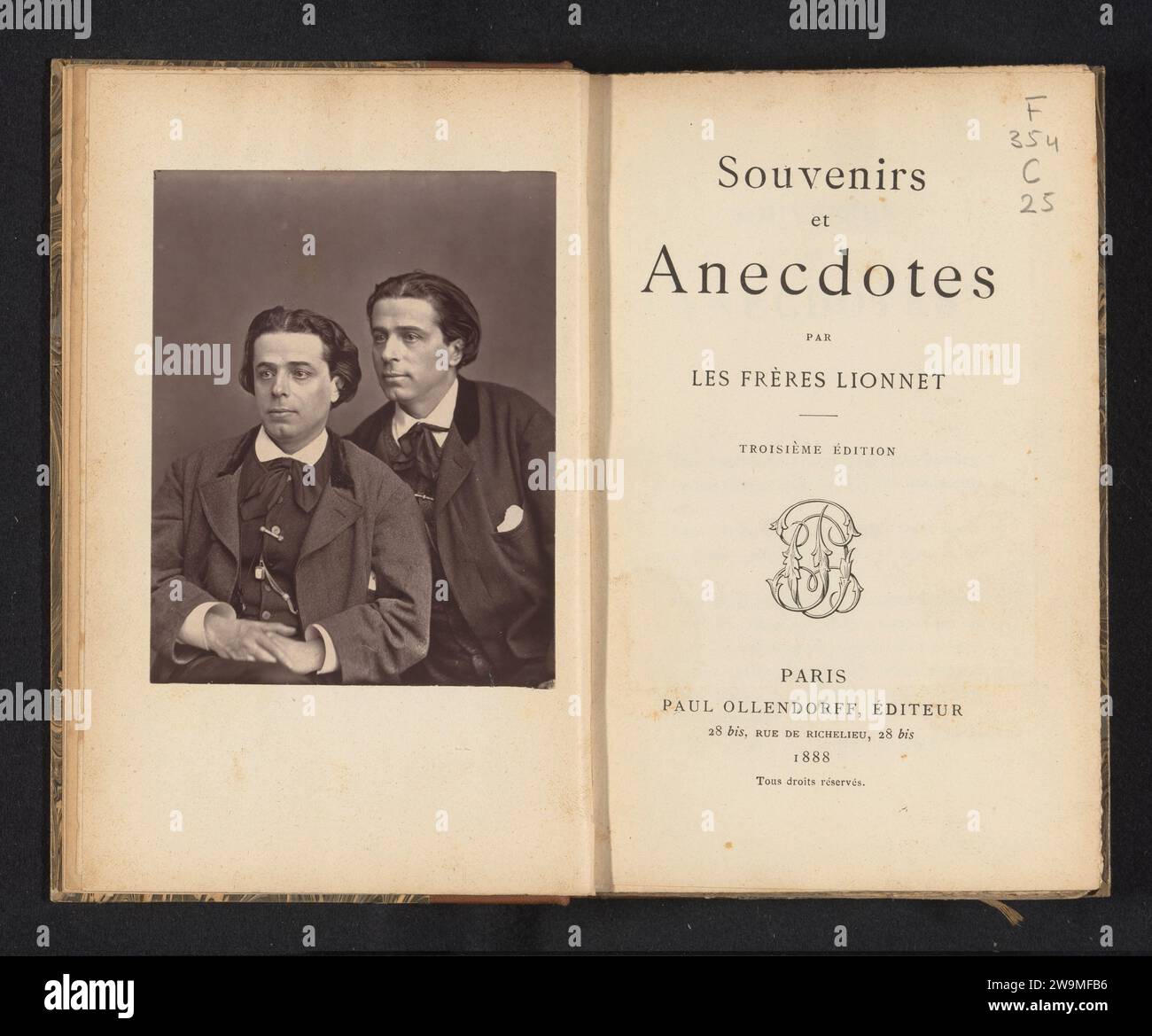 Souvenirs et anecdotes des frères Lionnet, Anatole Lionnet, livre 1888 Paris paper. impression sur carton / papier marbré fantasy Banque D'Images
