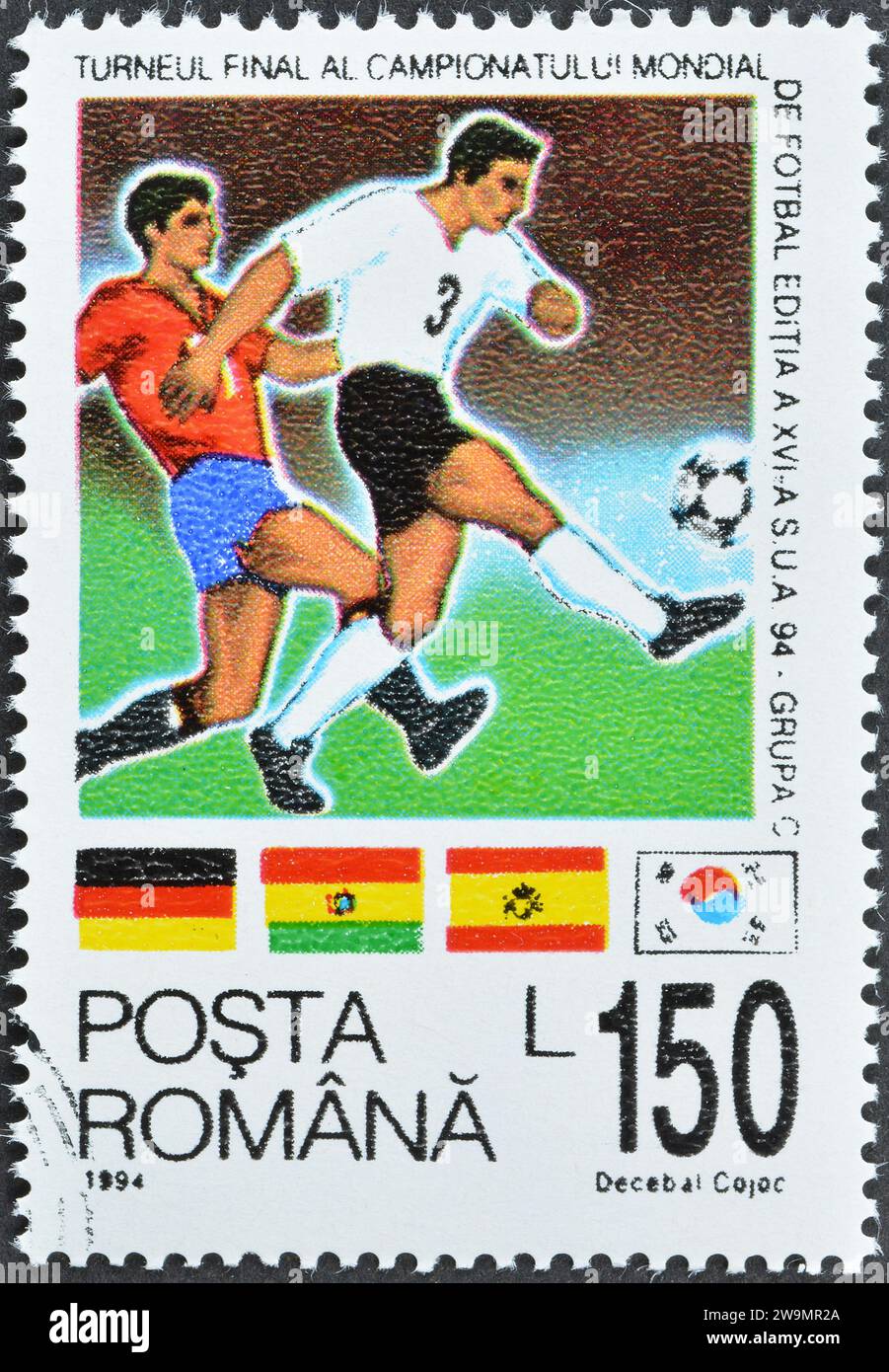 Timbre-poste annulé imprimé par la Roumanie, qui promeut le football, coupe du monde - USA, circa 1994. Banque D'Images