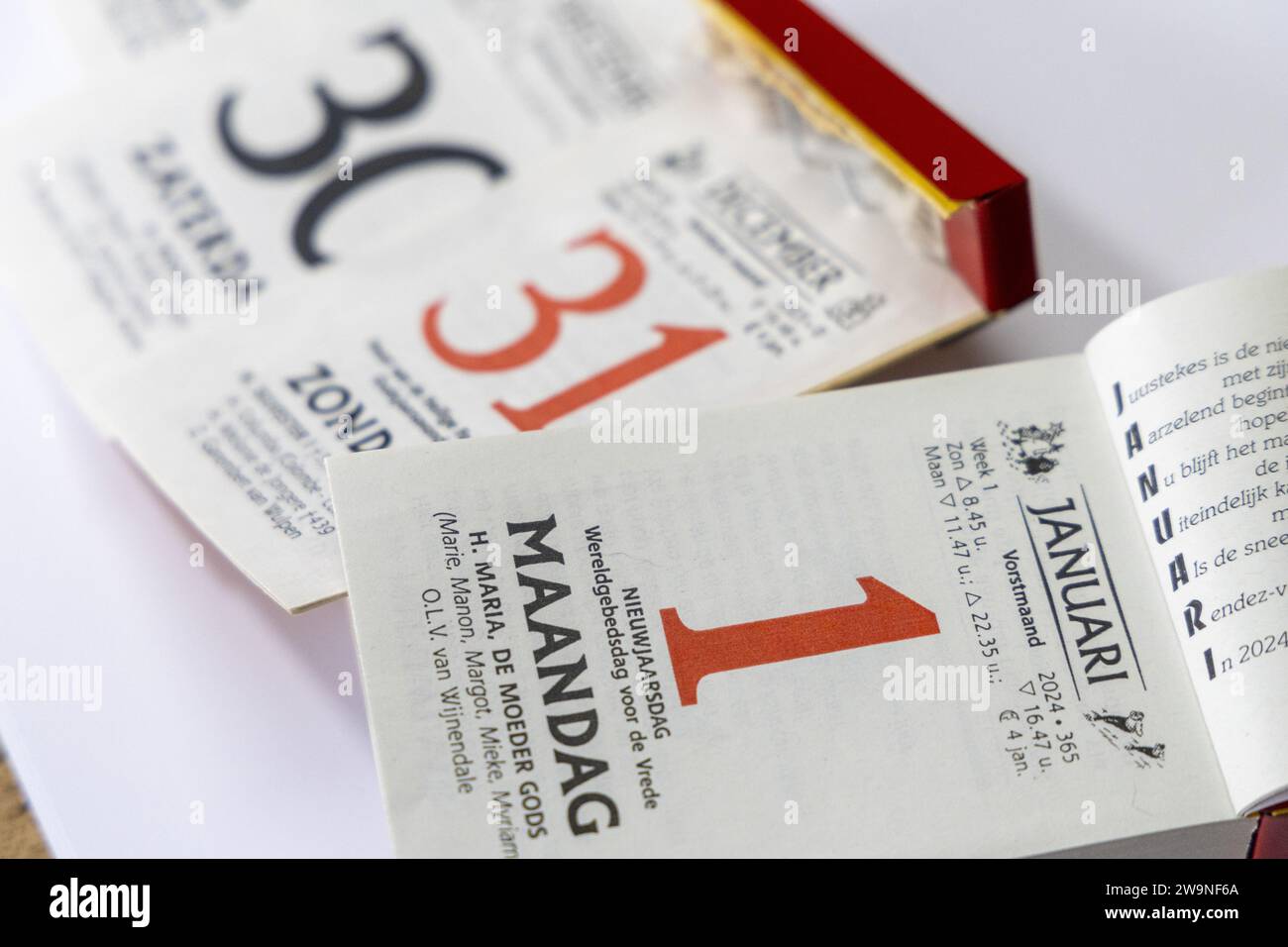 Calendrier de découpe le 31 décembre 2013 Photo Stock - Alamy