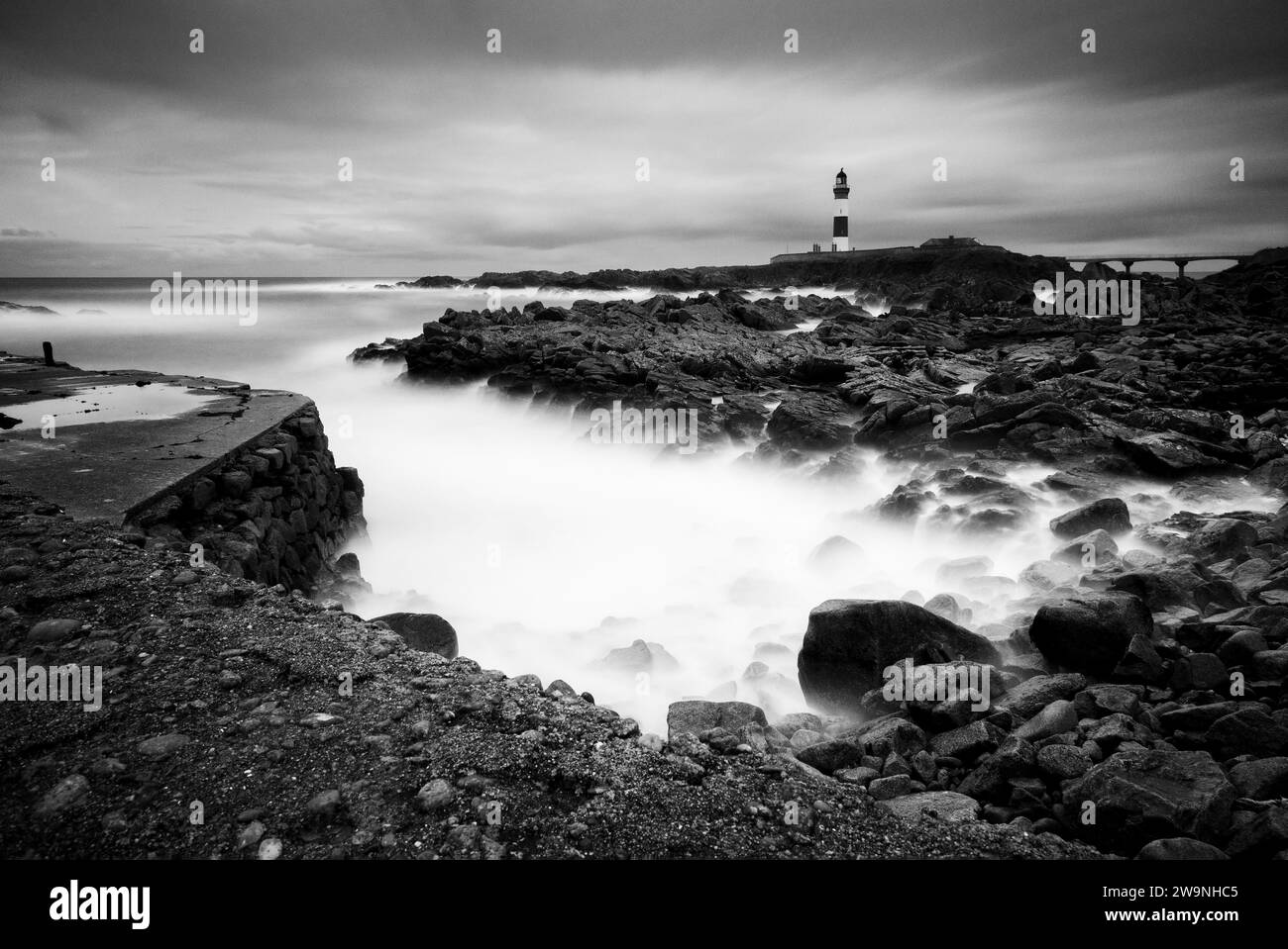 Photographie © Jamie Callister. Phare de Buchan Ness, Buchan, Aberdeenshire, Nord-est de l'Écosse, 14 novembre, 2023 Banque D'Images