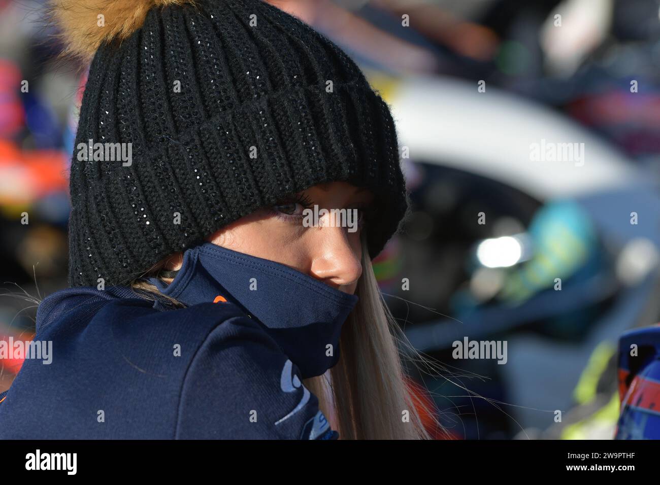 Jessica Hawkins est une pilote de course britannique et cascadeuse, elle a participé à la W Series et au British Touring car Championship, sa carrière de pilote automobile remonte à 2014 et avant cela, elle a couru avec succès Karts, Hawkins est actuellement l'ambassadrice pilote et chef de la course pour l'Académie de F1 pour l'écurie Aston Martin F1 Team. Banque D'Images