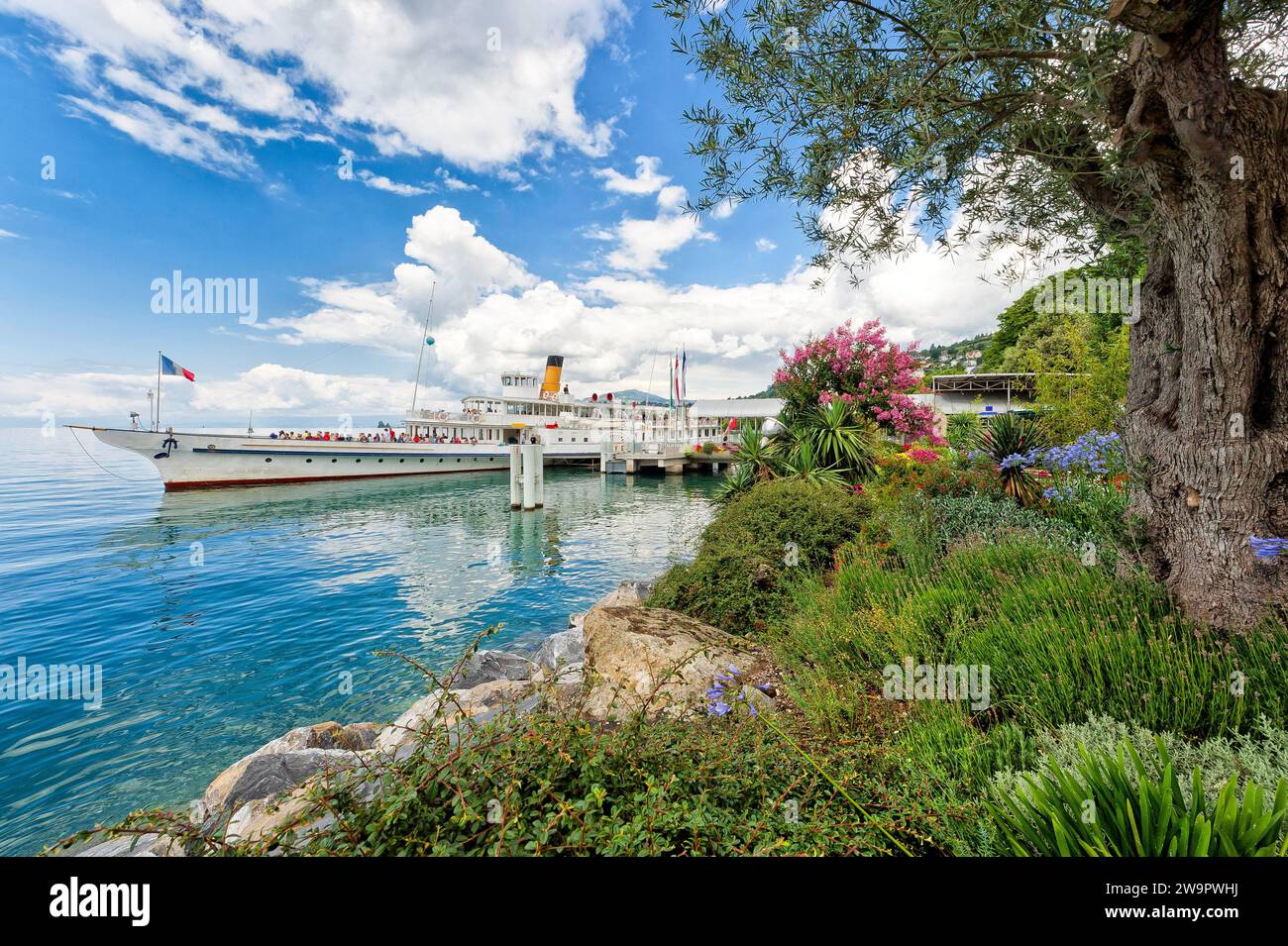 Bateau à vapeur d'excursion historique sur le lac léman, lac léman, excursion, bateau à vapeur, voyage, vacances, Alpes, Montreux, Vaud, Suisse Banque D'Images