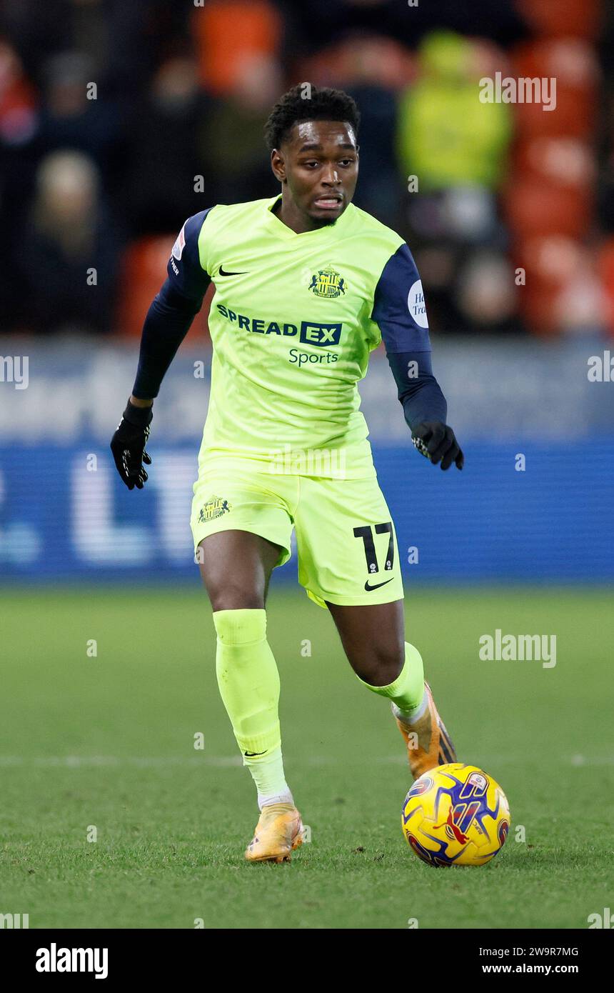 Abdoullah Ba de Sunderland lors du Sky Bet Championship Match à l'AESSEAL New York Stadium, Rotherham. Date de la photo : Vendredi 29 décembre 2023. Banque D'Images