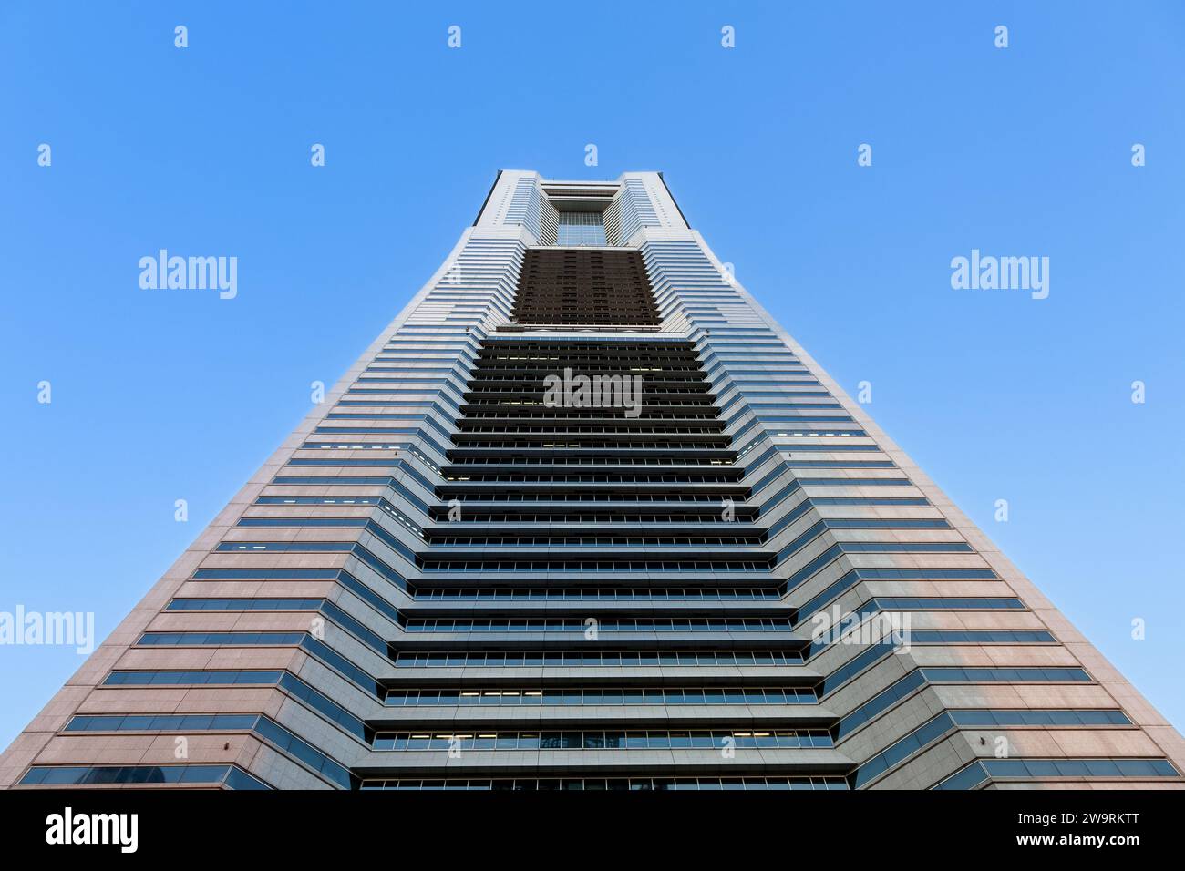 Yokohama Landmark Tower, Minato Mirai, Sakurguicho, Yokohama, Kanagawa, Japon. Banque D'Images