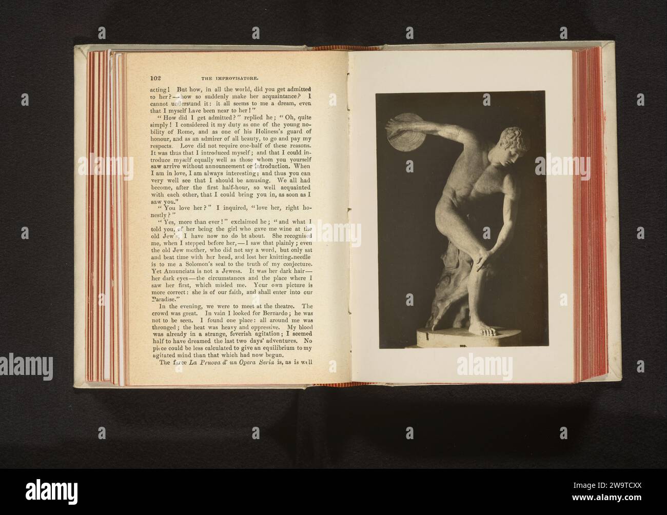 Sculpture d'un lanceur de disques à Rome, Anonyme, c. 1870 - c. 1880 photographie Rome support photographique sculpture en gélatine argentique. lancer des disques Banque D'Images