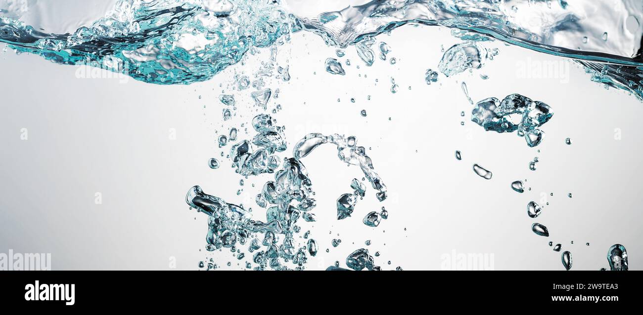 Fond d'eau bleu avec éclaboussures, vagues et bulles d'air sous-marin. Banque D'Images