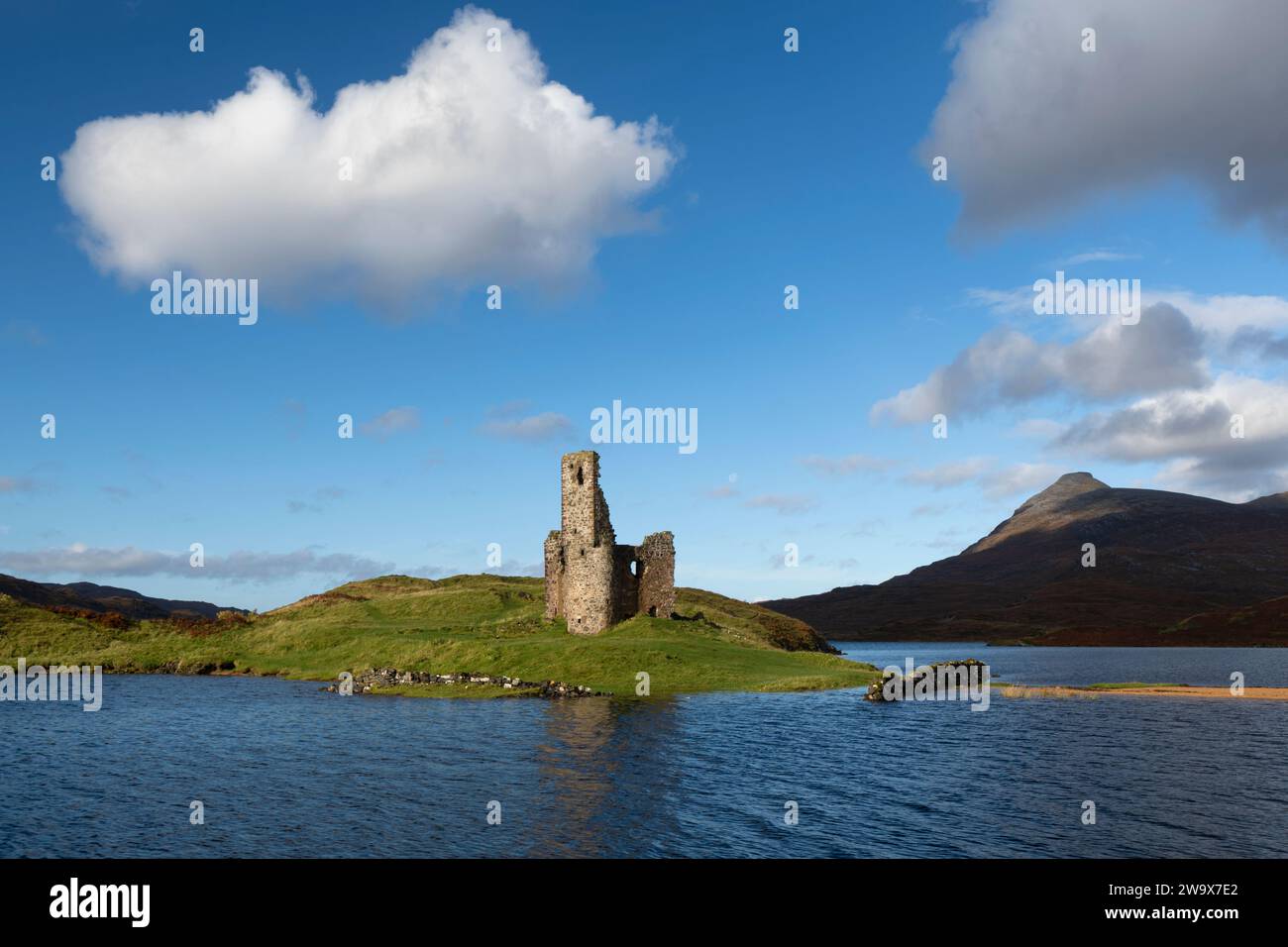 Château d'Aardvreck, Loch Assynt, nord-ouest de l'Écosse Banque D'Images