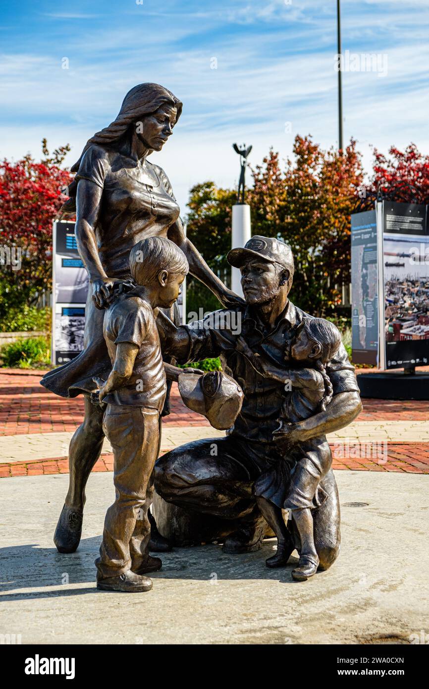 Fishermens Tribute Monument, Tonneson Park, MacArthur Drive, New Bedford, Massachusetts Banque D'Images