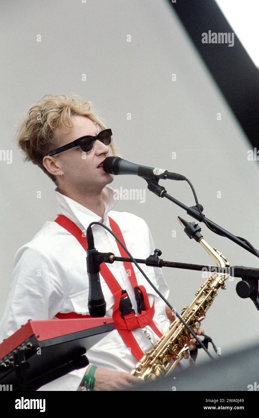 Jamminlu Andy saxophoniste du groupe bluvertigo Banque de photographies et d ...