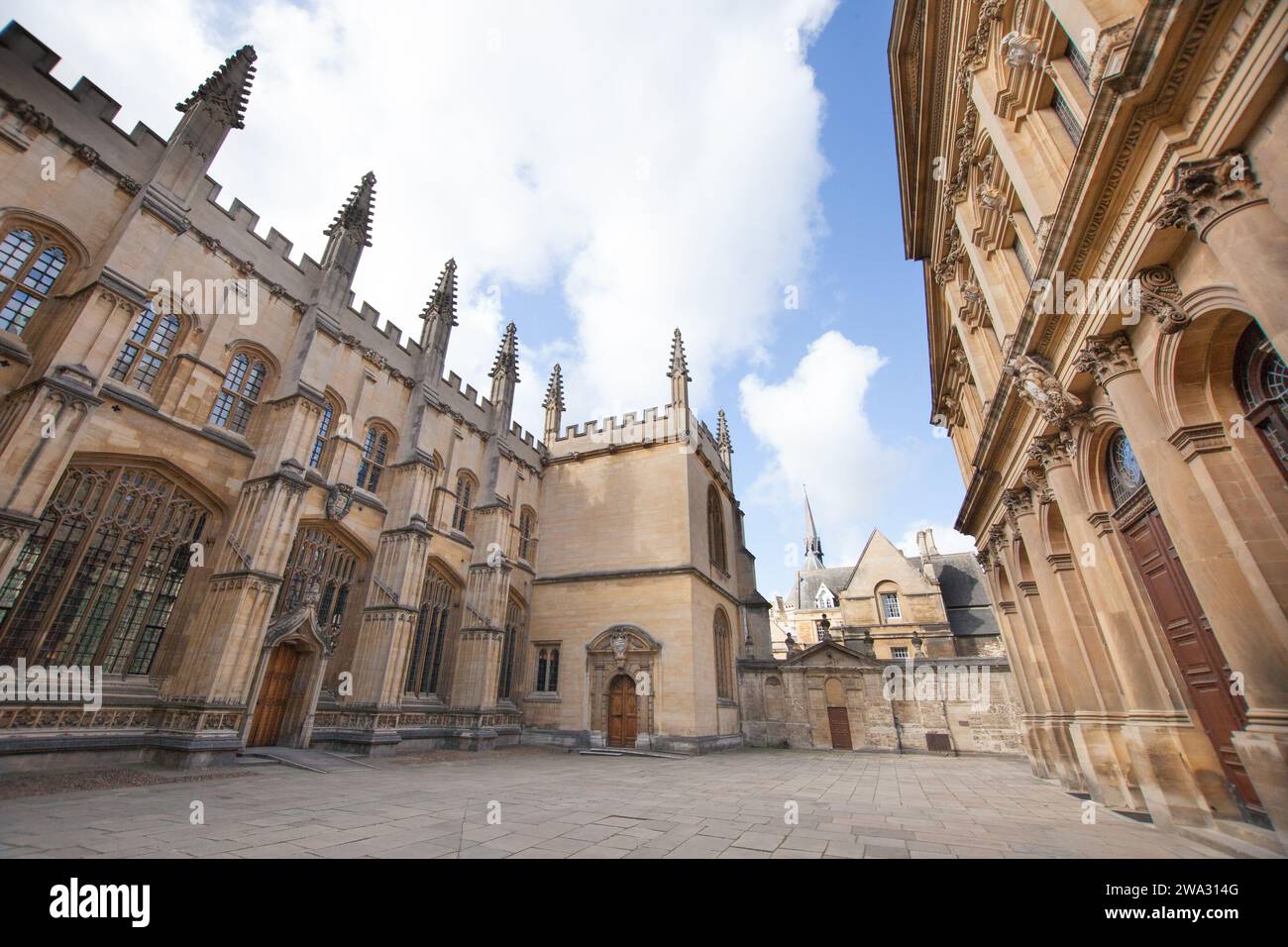 Le Sheldonian Theatre et la Bodleian Library font partie de l'Université d'Oxford au Royaume-Uni Banque D'Images