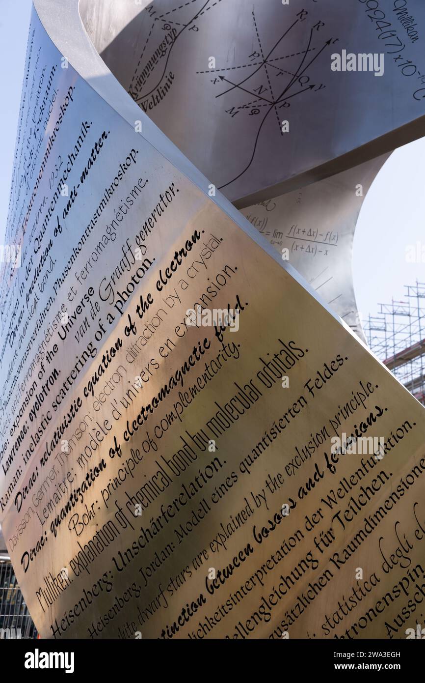 Genève, Suisse - 25 mars 2022 : l'Organisation européenne pour la recherche nucléaire est une organisation européenne de recherche qui opère la plus grande partie Banque D'Images