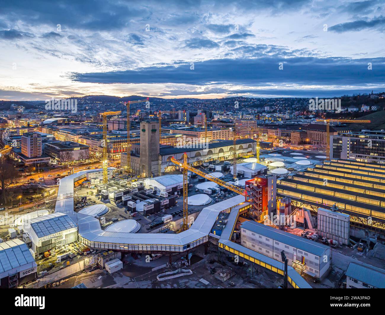 Gare centrale, chantier Stuttgart 21, centreville cidessus. La