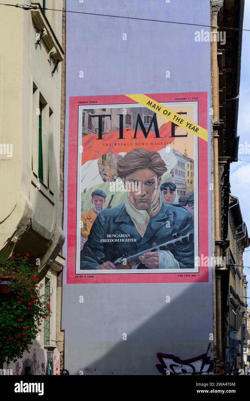 Hongrois Freedom Fighters on Time Magazine couverture janvier 7 1957 Graffiti sur le mur d'un bâtiment à Wesselenyi utca, Budapest, Hongrie Banque D'Images