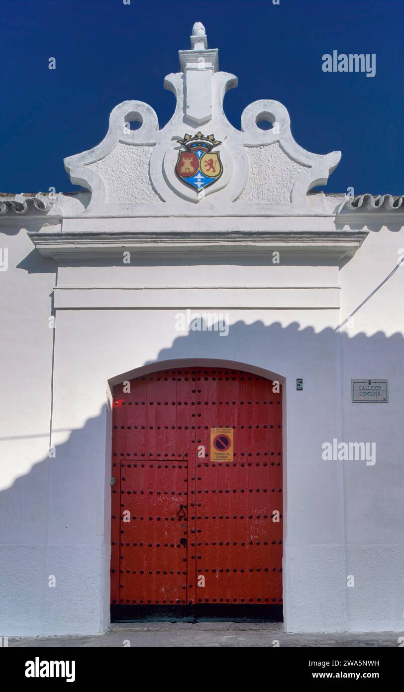Porte à bodegas, cave à sherry à Callejon Comedia à Sanlucar de Barrameda, Andalousie, Espagne Banque D'Images