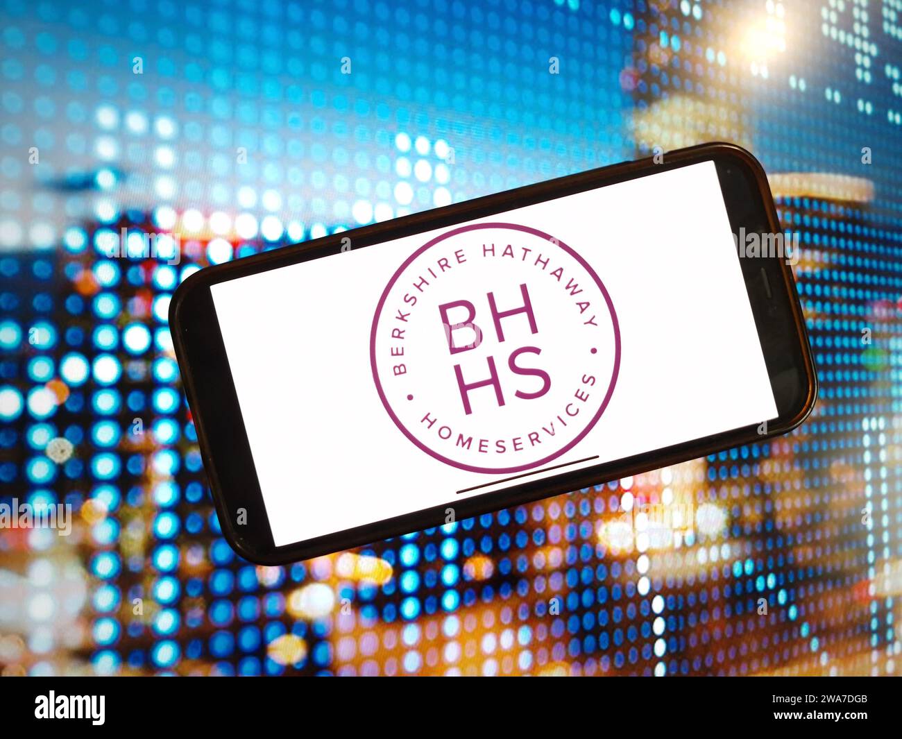 KONSKIE, Pologne - 02 janvier 2024 : logo de la société Berkshire Hathaway affiché sur l'écran du téléphone portable Banque D'Images