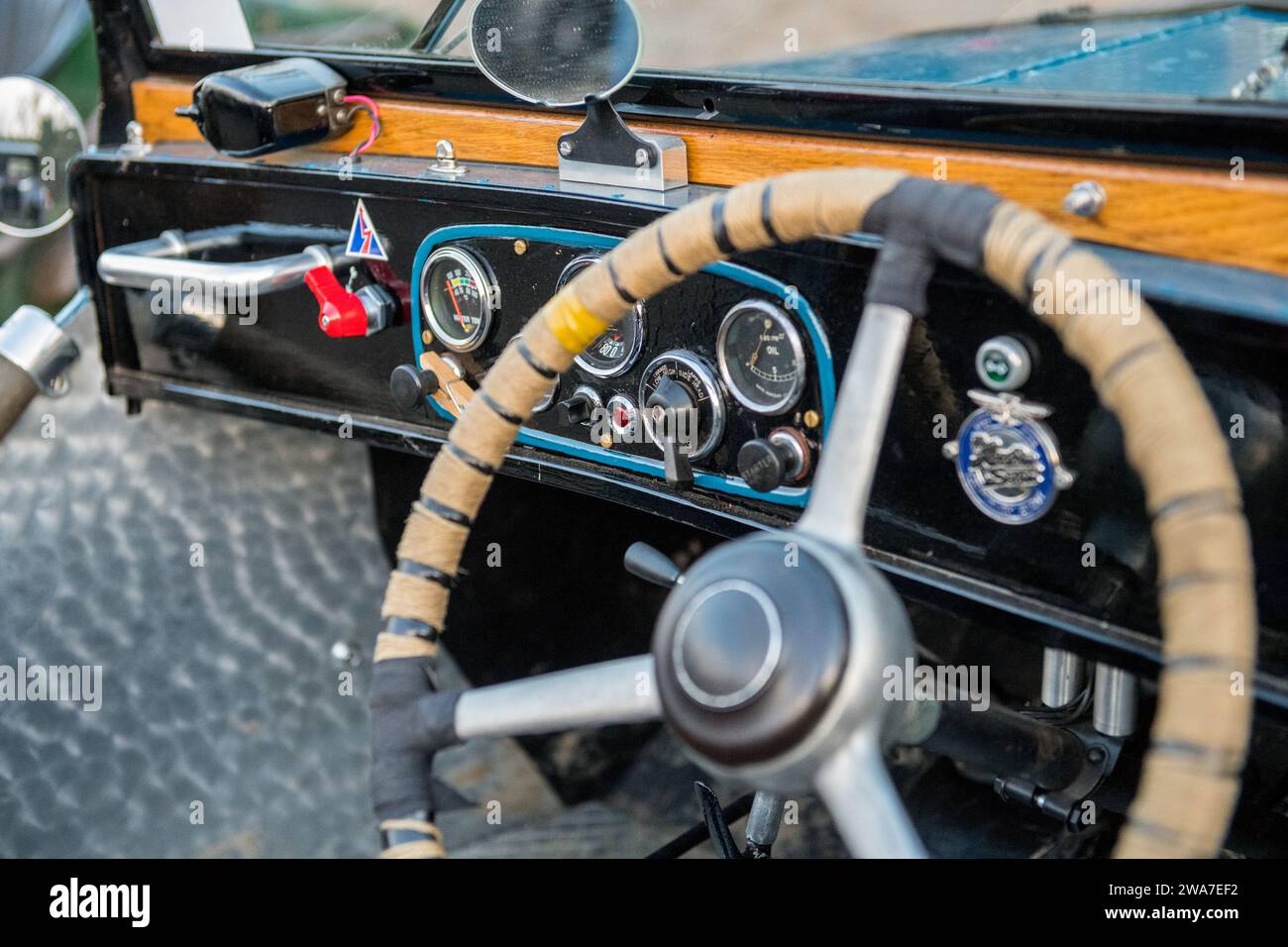 Tableau de bord d'une austin 7 à toit ouvert d'avant-guerre. Banque D'Images