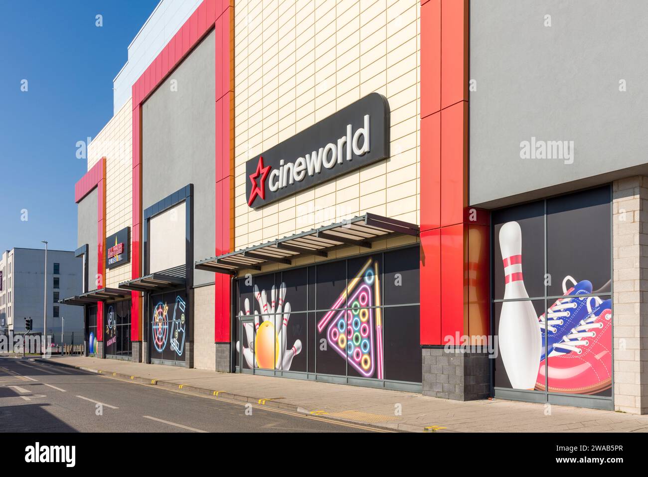 Cinéma Cineworld dans la ville balnéaire de Weston-super-Mare, North Somerset, Angleterre. Banque D'Images