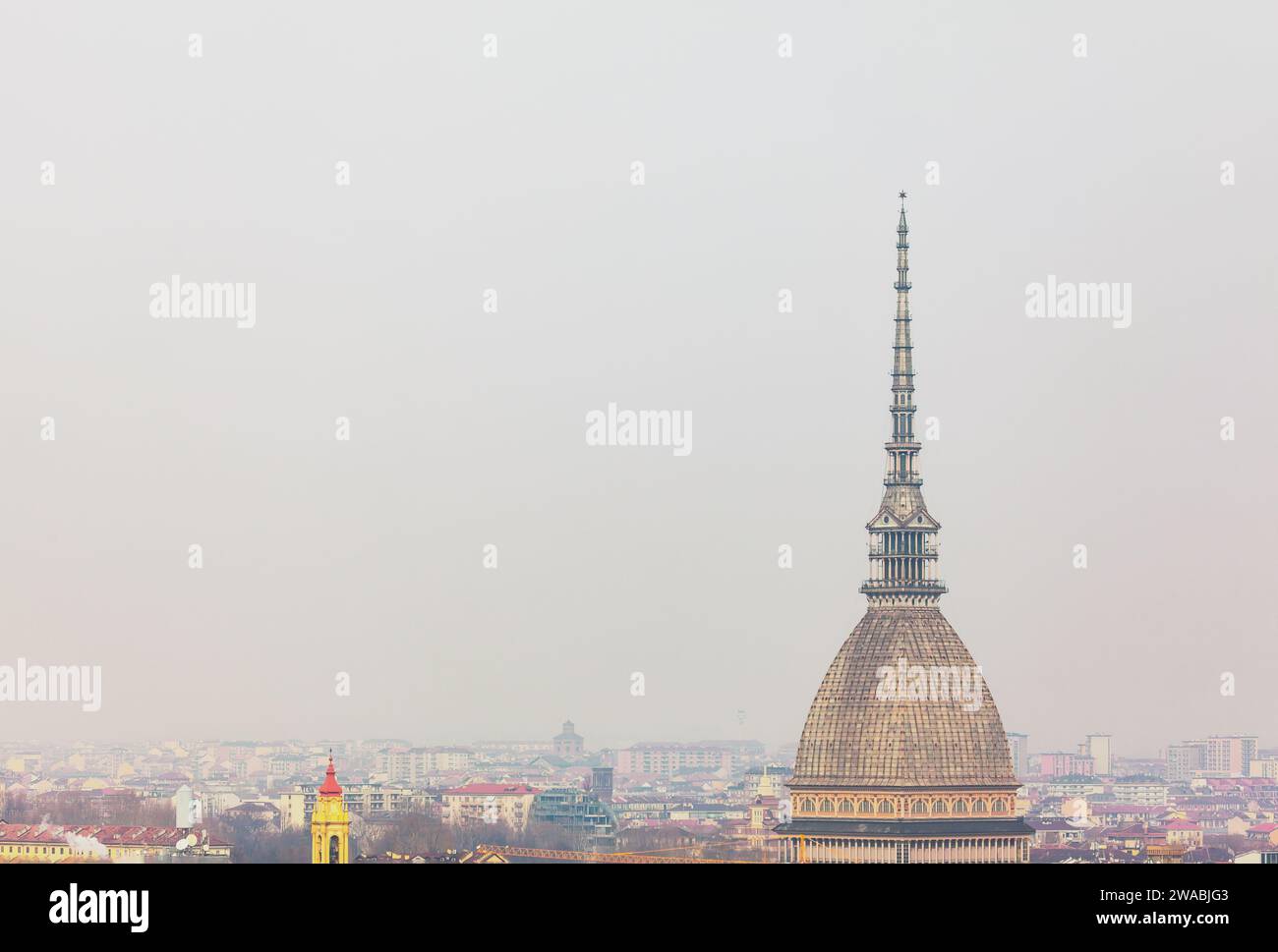 Vue de la Mole Antonelliana à Turin, Italie . Grande coupole symbole de Turin Banque D'Images