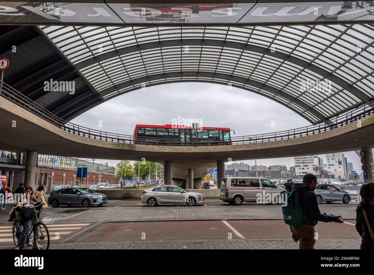 Gare centrale d'Amsterdam. Banque D'Images