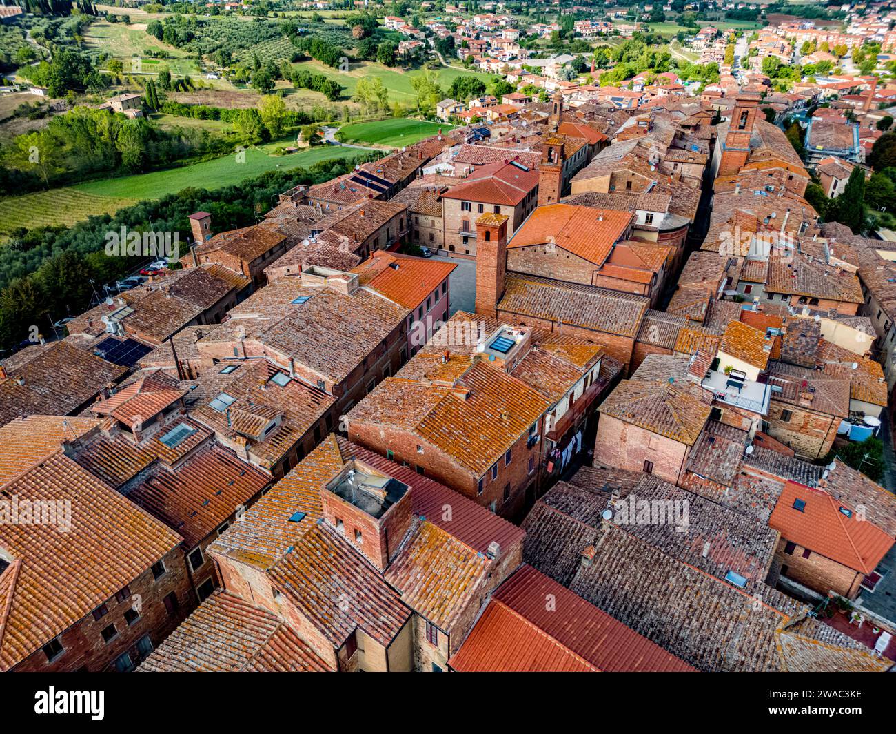 Vue aérienne de Torrita di Siena, une commune de la province de Sienne, Toscane, Italie Banque D'Images