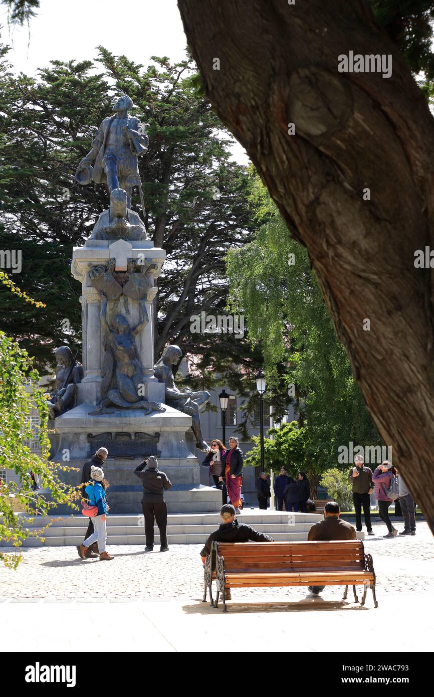 Monument Ferdinand Magellan dans Plaza Munoz Gamero aka Plaza de Armas.Punta Arenas.Patagonia.Chile Banque D'Images