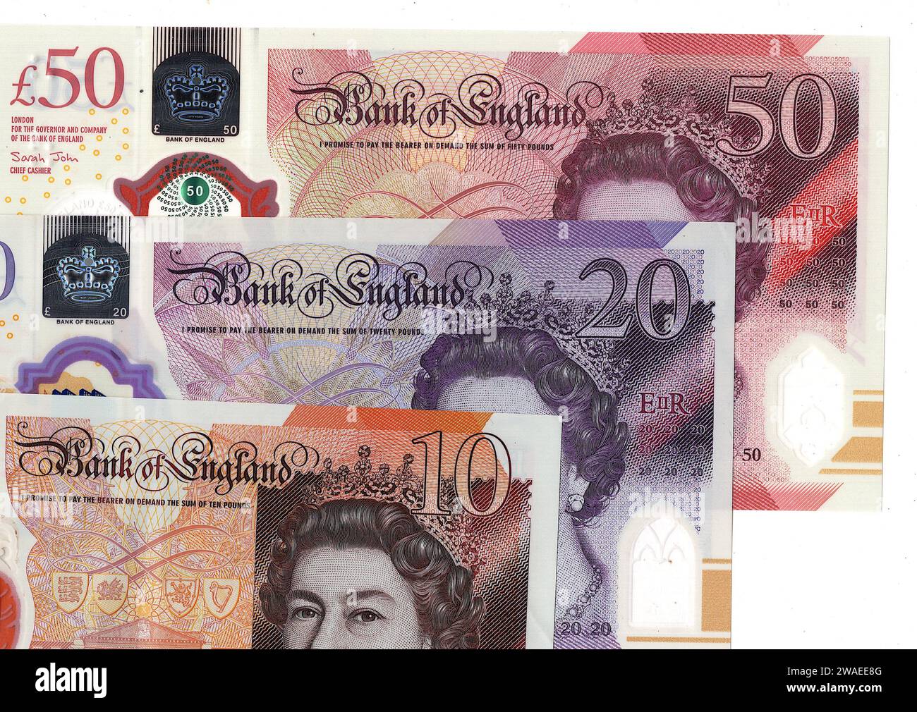 Billets de banque du Royaume-Uni/Grande-Bretagne isolés sur fond blanc. Banque D'Images