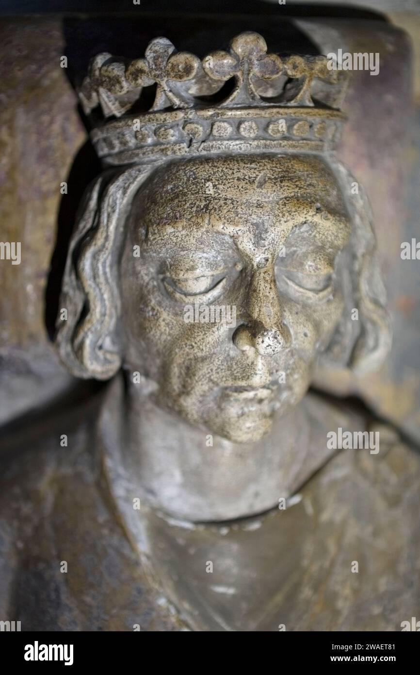 Tombe de Guillaume Longsword, 2e duc de Normandie (d. 942), déambulatoire de la cathédrale de Rouen, Normandie, France Banque D'Images