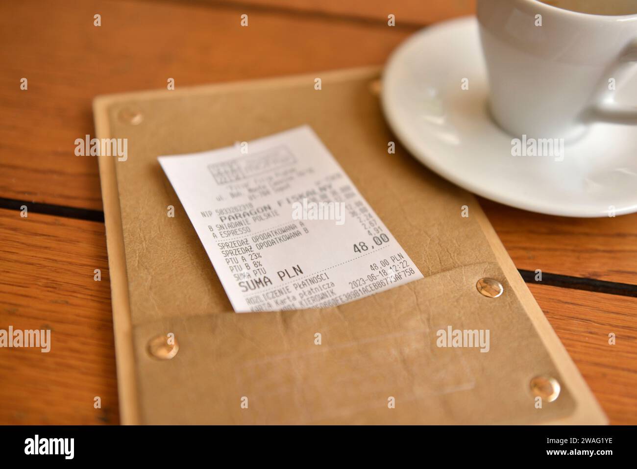 Facture de restaurant, chèque ou ticket de caisse avec le montant dû en polonais złoty, Pologne, Europe, UE Banque D'Images