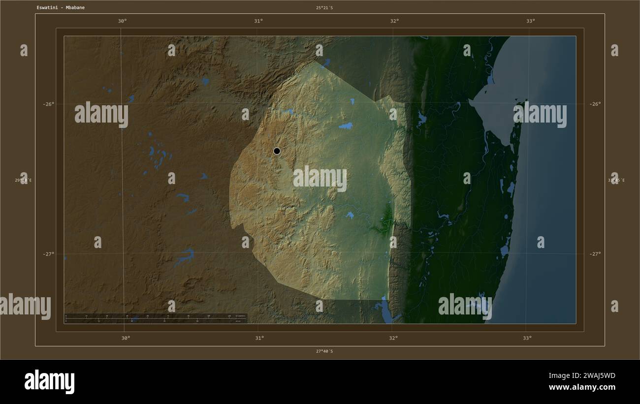 ESwatini mis en évidence sur une carte d'altitude en couleur avec les lacs et les rivières carte avec le point de la capitale du pays, grille cartographique, échelle de distance et carte Banque D'Images