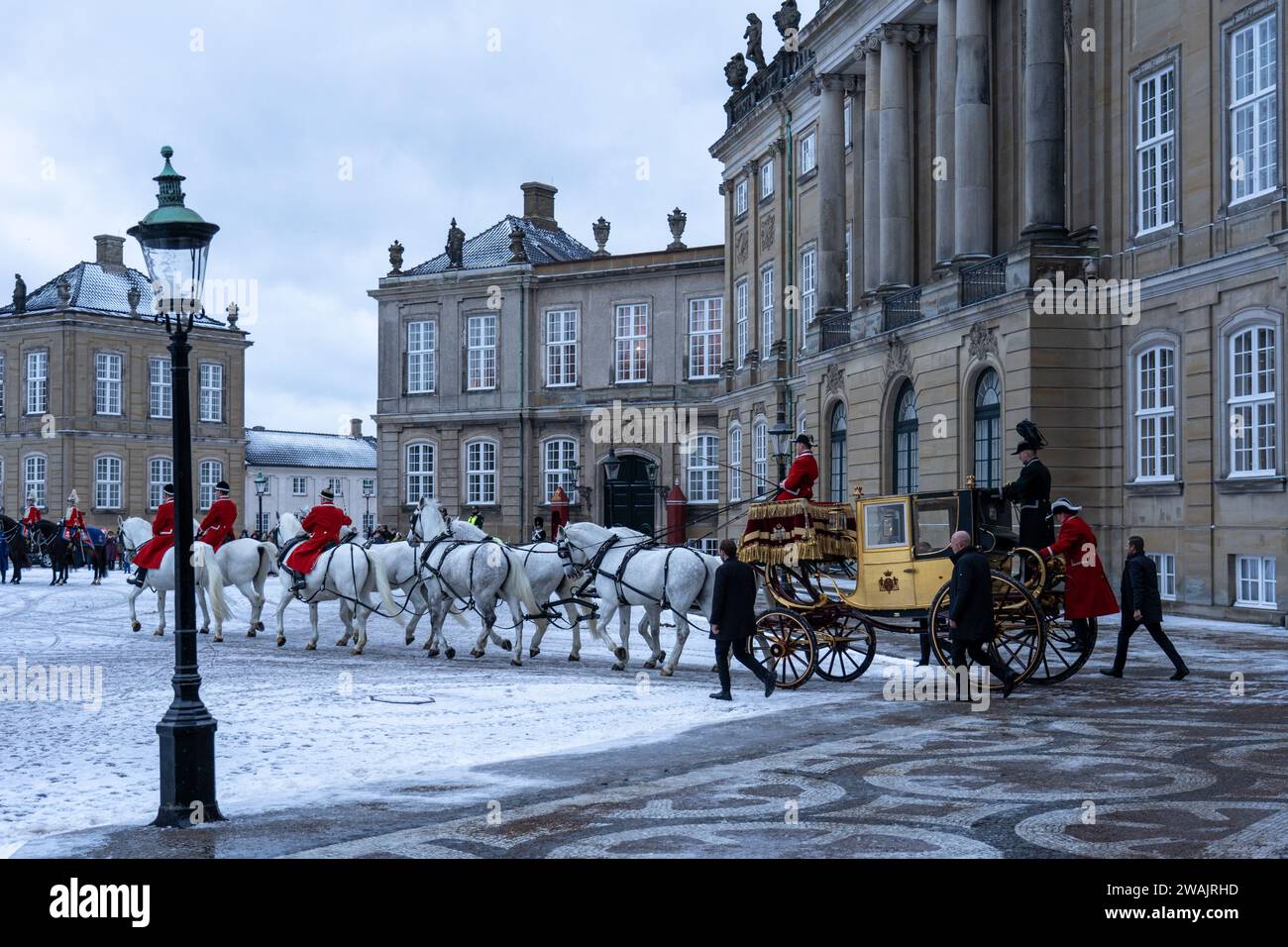 Reine Margrethe II Ride en Golden Carriage Banque D'Images