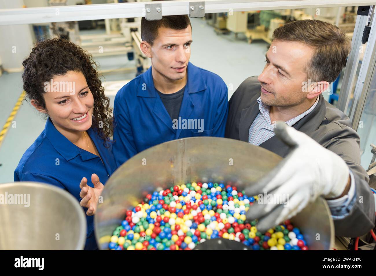 perles utilisées pour décorer le verre fabriqué Banque D'Images