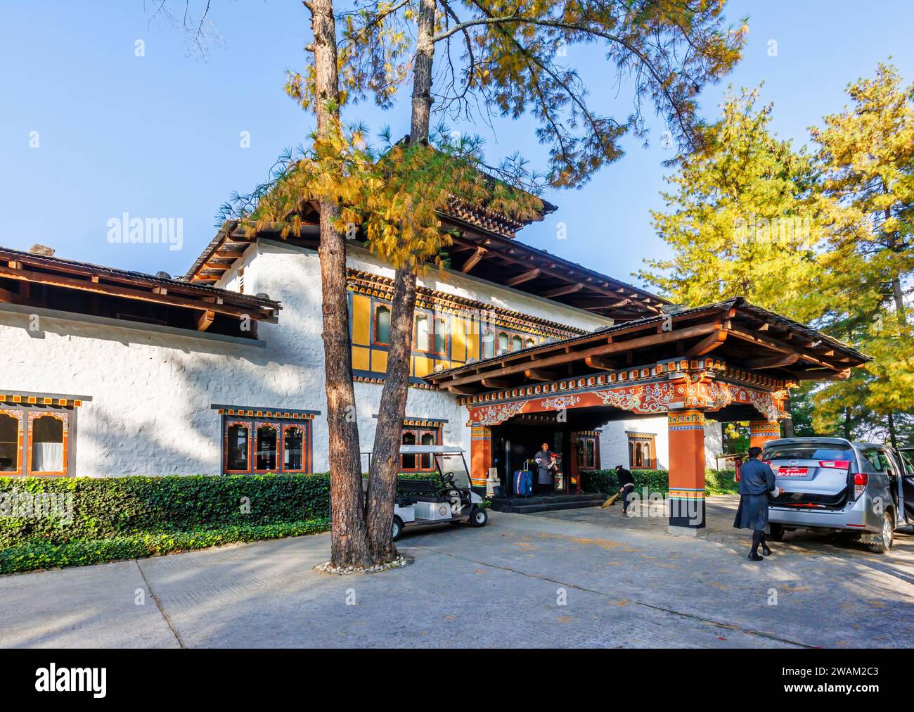 L'hôtel COMO Uma Paro et l'entrée à Paro, Bhoutan Banque D'Images