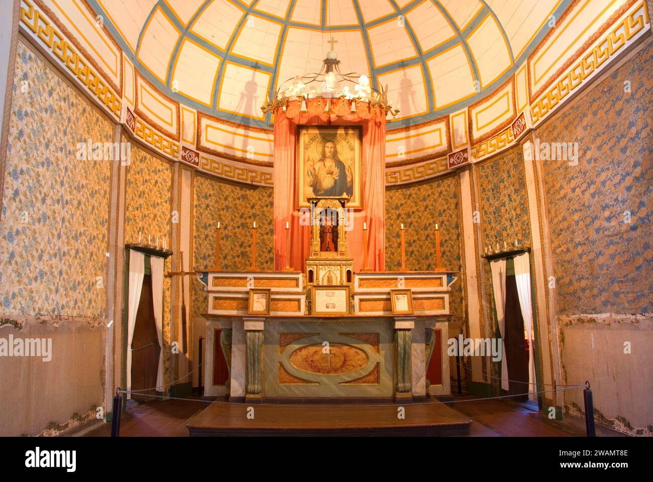 Sacred Heart Mission Altar, Old Mission State Park, Idaho Banque D'Images