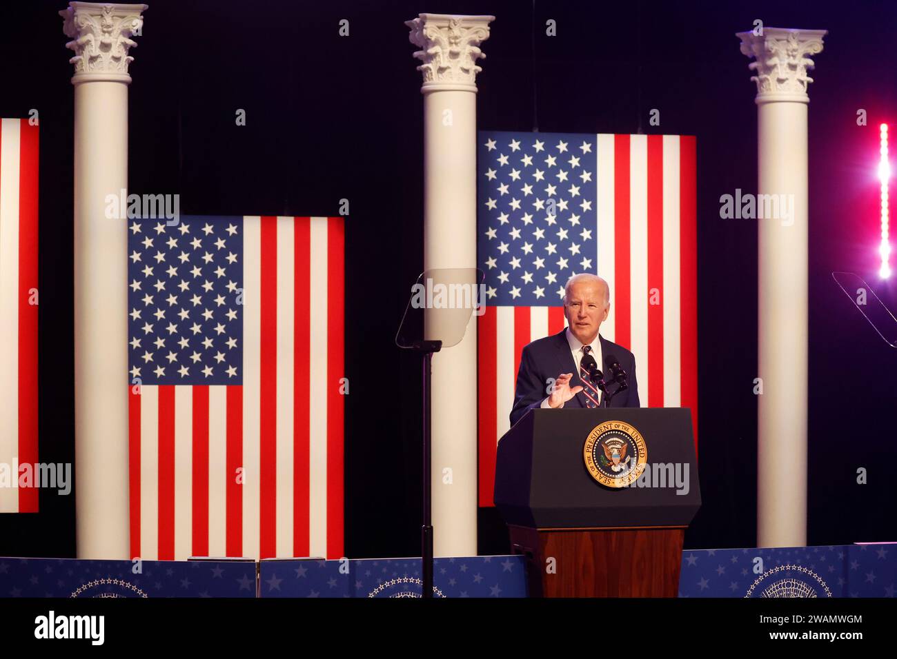 Blue Bell, États-Unis. 05 janvier 2024. Le président Joe Biden prononce un discours sur l'attaque du Capitole des États-Unis en 2021 qui s'est produite à Washington, DC au Montgomery County Community College près de Valley Forge, PA le vendredi 5 janvier 2024. Photo de John Angelillo/UPI crédit : UPI/Alamy Live News Banque D'Images