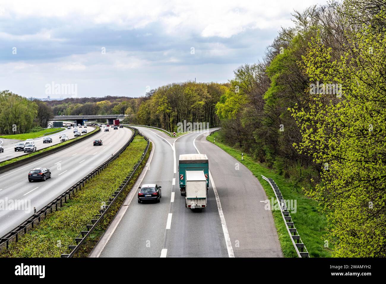 Autoroute A2, le Sterkrader Wald à Oberhausen, à la jonction de l'autoroute Oberhausen, où les A2/A3A/A516 se rencontrent, il doit être agrandi, 11 hectares de Banque D'Images