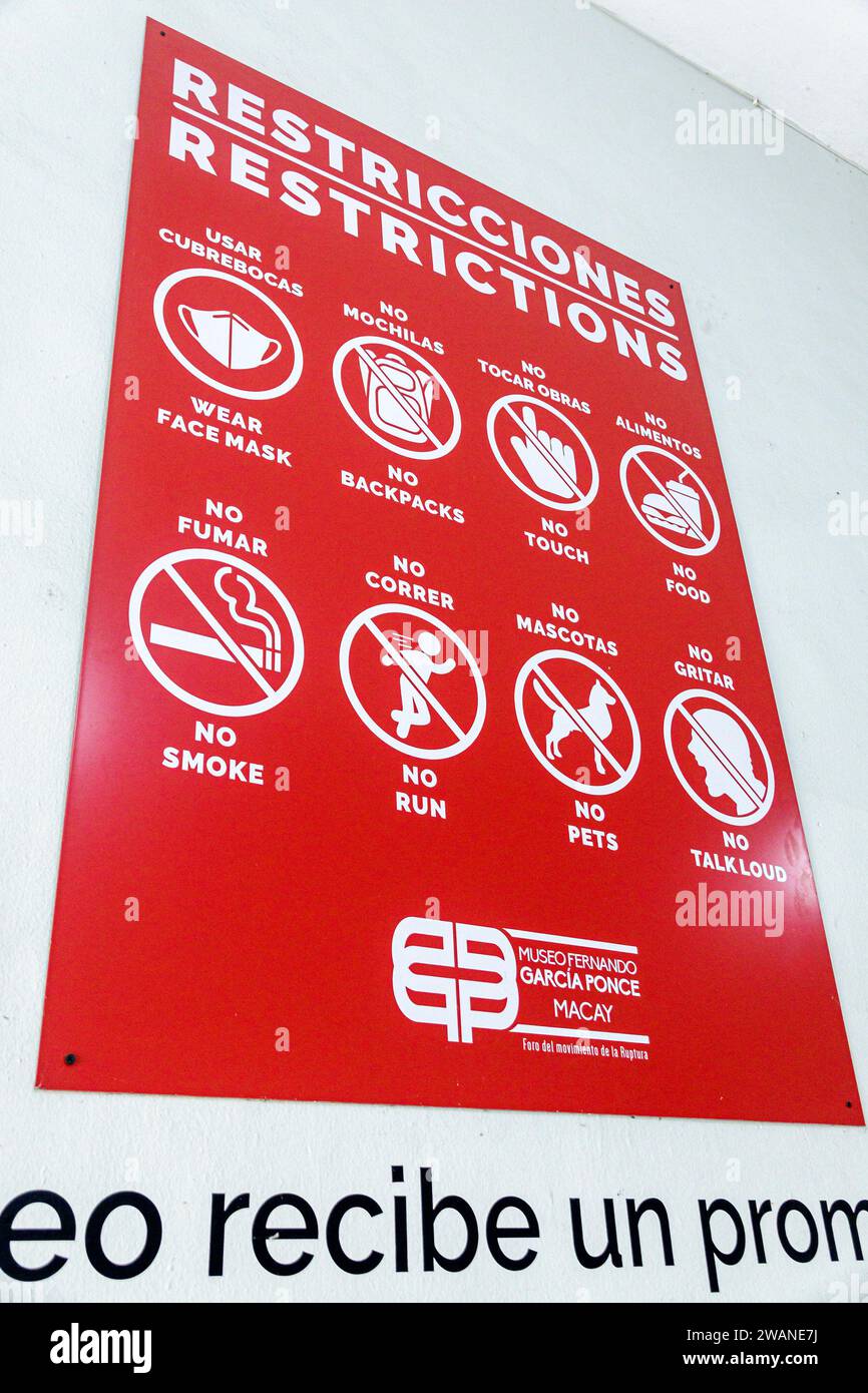 Merida Mexique,centro historico quartier historique central,Museo de Arte Contemporaneo Fernando Garcia Ponce MACAY,règles restrictions,deux 2 langues mu Banque D'Images