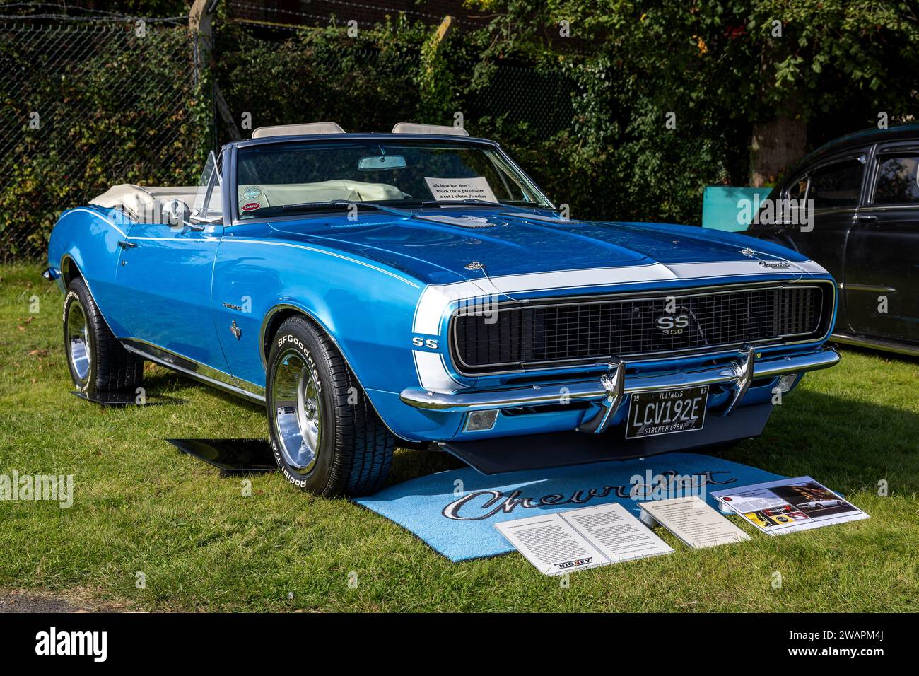 Chevrolet Camaro 1967, exposée au Bicester Heritage Scramble le 8 octobre 2023. Banque D'Images