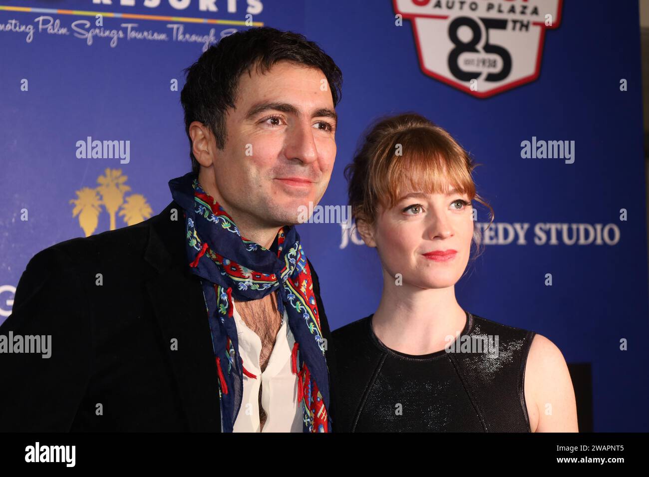 Palm Springs, Californie, États-Unis 5 janvier 2024. Le réalisateur Ilker Catak et l'actrice Leonie Benesch du ''The Teacher's Lounge'' posent ensemble sur le tapis rouge pour la soirée d'ouverture du Festival international du film de Palm Springs au Richards Center for the Arts de Palm Springs High School à Palm Springs, CA, le vendredi 5 janvier 2024. (Image de crédit : © Amy Katz/ZUMA Press Wire) USAGE ÉDITORIAL SEULEMENT! Non destiné à UN USAGE commercial ! Banque D'Images