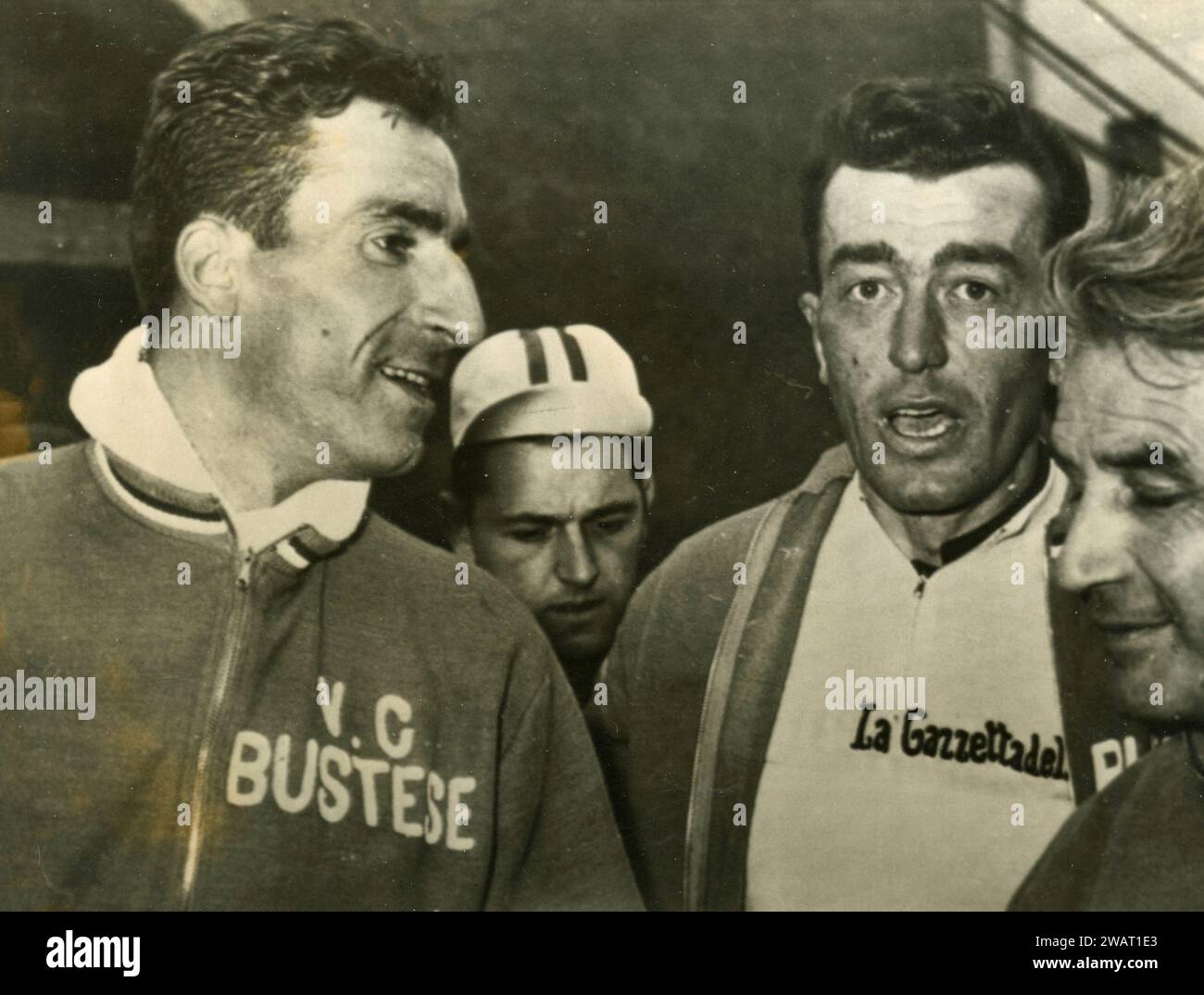 Cyclistes italiens de l'équipe Velo Club Bustese, Italie des années 1950 Banque D'Images