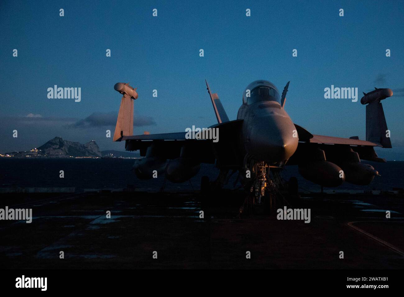 Le plus grand porte-avions du monde USS Gerald R. Ford (CVN 78 ...