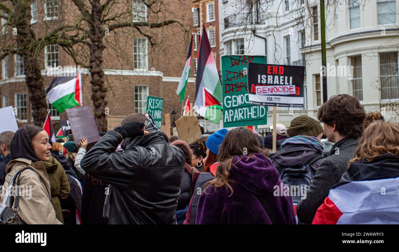 Londres, Royaume-Uni - 6 janvier 2023 : manifestation pro-palestinienne dans le centre de Londres. Banque D'Images